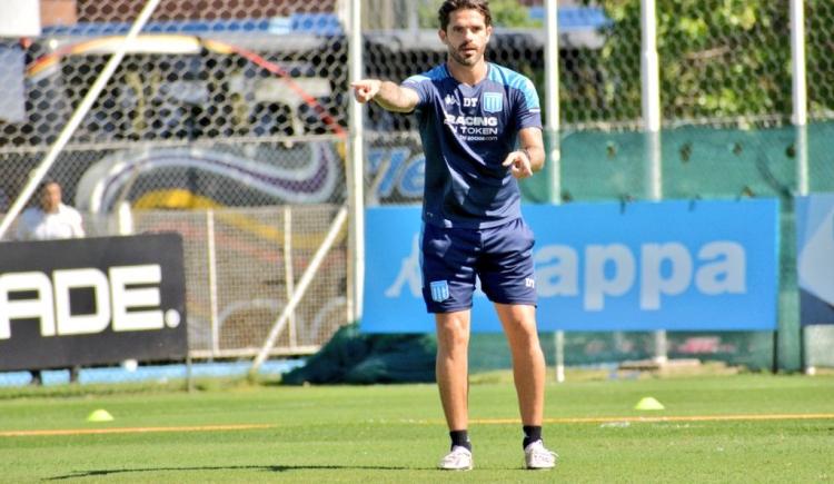 Imagen de Gago analiza variantes para recibir a Boca