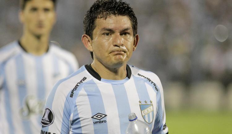 Imagen de Pulga Rodríguez volvió a su primer amor, Atlético Tucumán