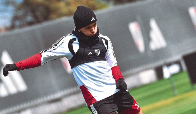 Imagen de Con tres buenas noticias, River confirmó sus convocados para recibir a Estudiantes (RC)