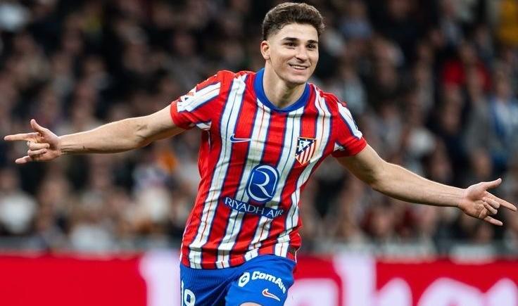Imagen de El tremendo elogio para Julián Álvarez de una leyenda del fútbol mundial