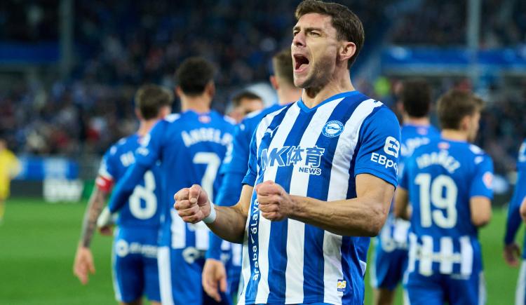 Imagen de Lucas Boyé, al rescate del Alavés de Chacho Coudet