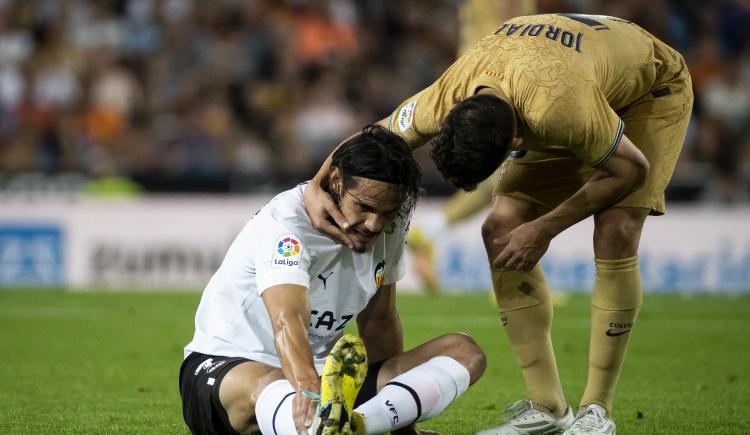 Imagen de Triunfo agónico de Barcelona y preocupación en Uruguay por Cavani