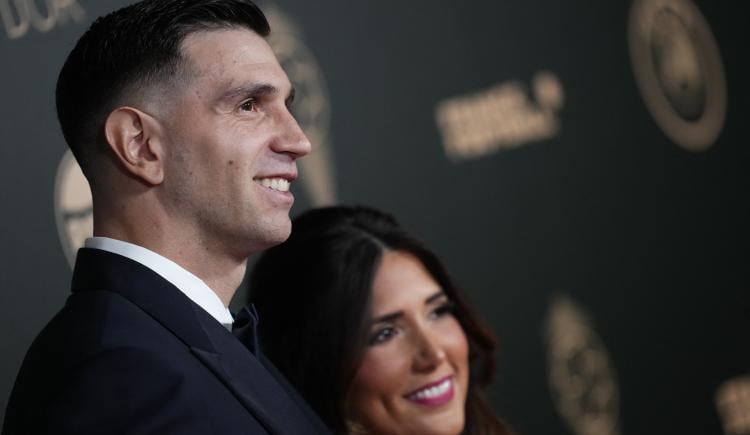 Imagen de La fuerte confesión de Dibu Martínez tras ganar el premio Lev Yashin