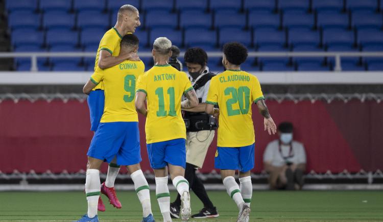 Imagen de FÚTBOL OLÍMPICO: BRASIL APABULLÓ A ALEMANIA