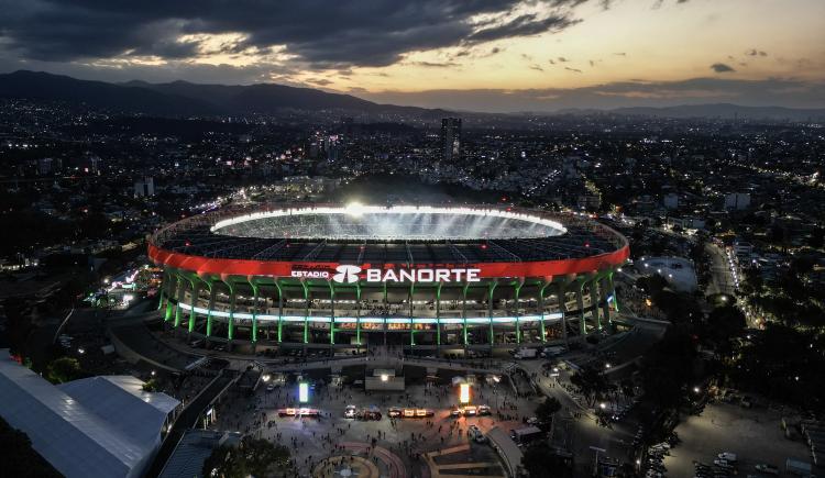 Imagen de Tragedia y desencanto en la reapertura del Azteca: un regreso marcado por el luto y la falta de fútbol