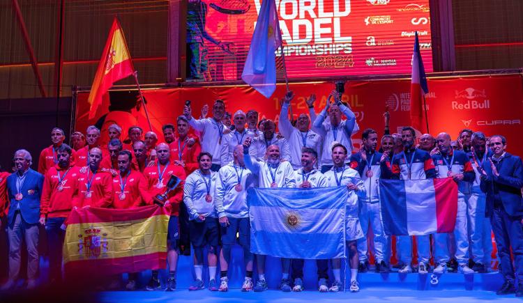 Imagen de Pádel: Argentina se consagró campeón mundial Senior
