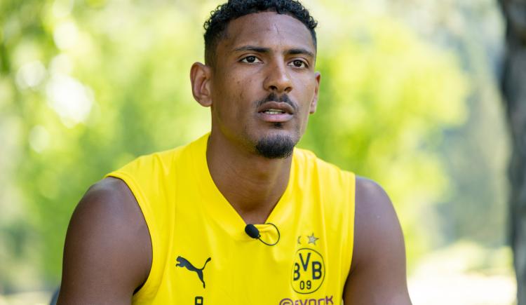 Imagen de Un jugador del Dortmund fue diagnosticado con un tumor testicular
