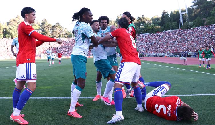 Imagen de Poco de amistoso: Portugal le ganó a Chile y sufrió la expulsión de una de sus figuras