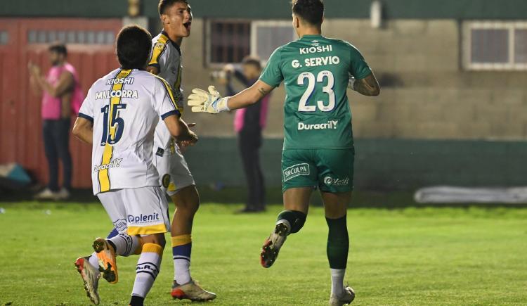 Imagen de Mirá el resumen de Arsenal 0-3 Rosario Central