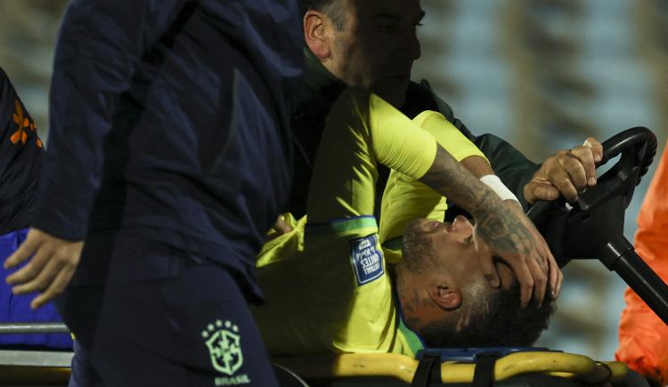 Imagen de Cómo salió la operación de Neymar y cuánto demandará su vuelta