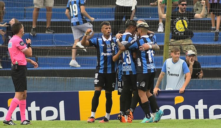 Imagen de El sorprendente Liverpool lo hizo de nuevo: eliminó a Nacional y ahora va por Peñarol