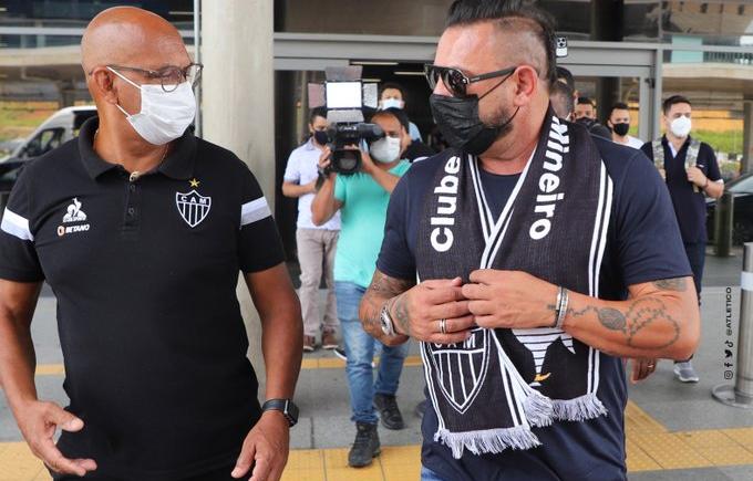 Imagen de LA NOTICIA QUE RECIBIÓ ANTONIO MOHAMED EN BRASIL
