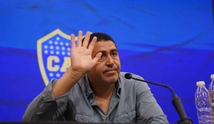 Imagen de ¿Refuerzo picante?: Quién es el delantero que interesa en Boca y juega en Europa