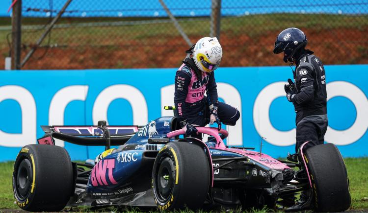Imagen de La preocupación de Colapinto tras su fuerte choque en la carrera sprint en Interlagos