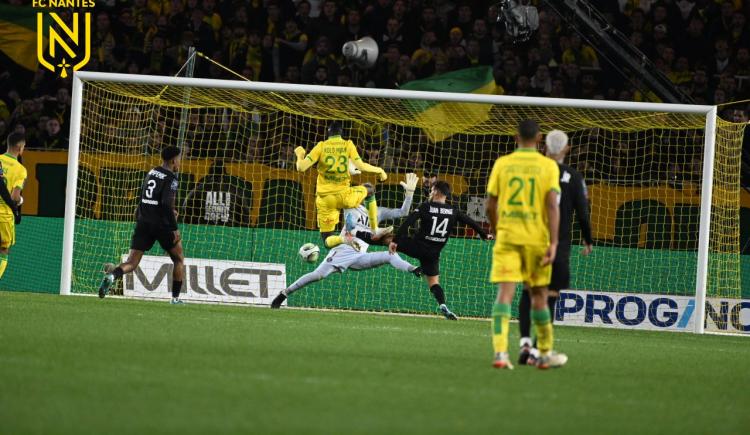 Imagen de ¿CUÁNDO FUE LA ÚLTIMA VEZ QUE PSG PERDÍA POR 3 GOLES UN ENTRETIEMPO EN LA LIGUE1?