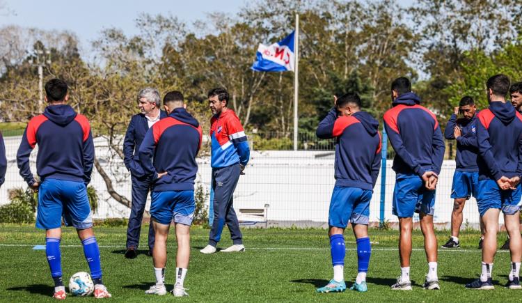 Imagen de Álvaro Recoba asumió como técnico de Nacional