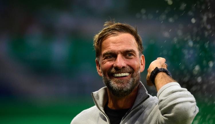 Imagen de El inesperado golpe que recibió Klopp tras su arribo a Sudamérica