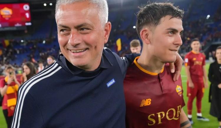 Imagen de Mourinho: el tremendo elogio a Dybala y una segunda vida