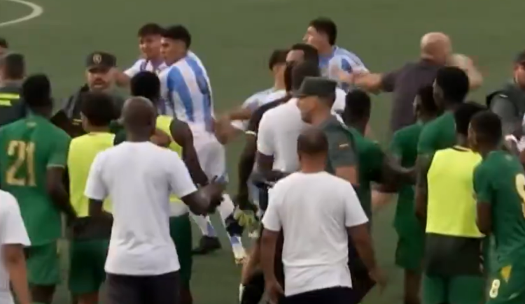 Imagen de Argentina Sub 20: empate agónico con polémica y escándalo