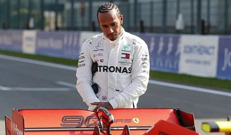Imagen de Revolución en la Fórmula 1: Lewis Hamilton será piloto de Ferrari