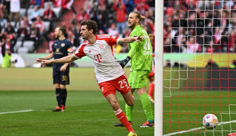 Imagen de Thomas Müller se convirtió en leyenda de Bayern Múnich