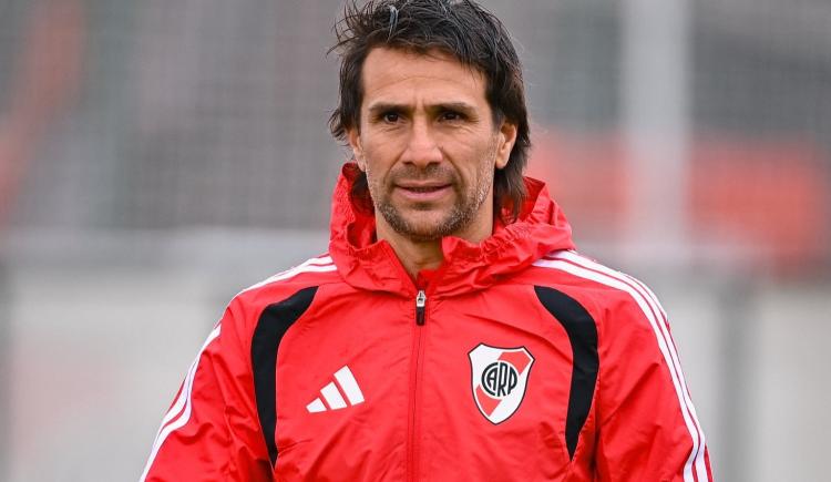 Imagen de Ponzio, una rueda de auxilio con autonomía incierta en un River que no arranca