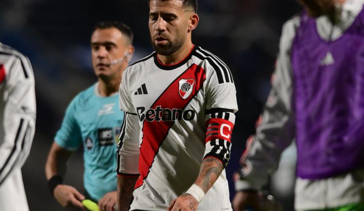 Imagen de Un debut para el olvido: Nicolás Otamendi igualó una marca negativa histórica en River