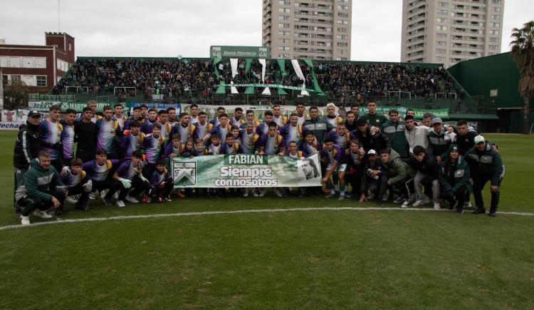 Imagen de Ferro homenajeó a Fabián Cancelarich