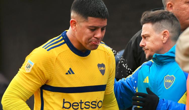 Imagen de Mal festejo: Marcos Rojo cumplió 400 partidos y lo expulsaron