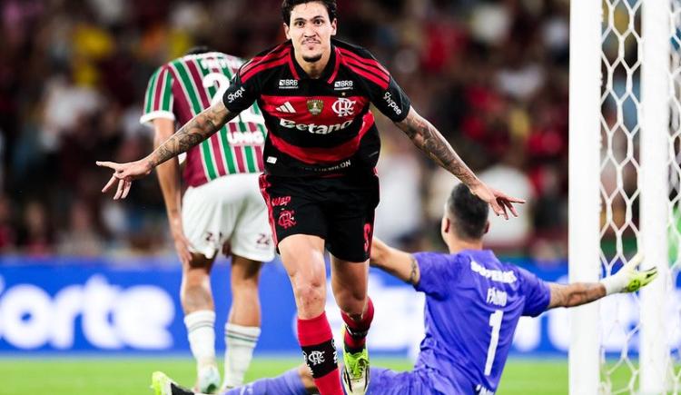 Imagen de Flamengo se quedó con el clásico ante Fluminense y Pedro se convirtió en su máximo goleador en el Siglo XXI