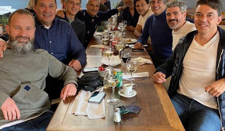 Imagen de GALLARDO, PRESENTE EN EL REENCUENTRO DE CAMPEONES