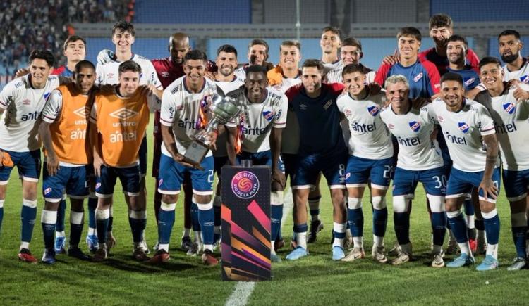 Imagen de Por penales, Nacional le ganó a Peñarol el primer clásico uruguayo de 2024