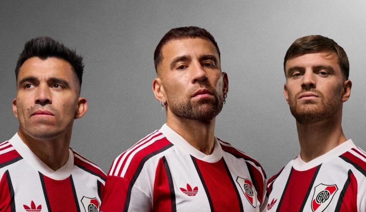 Imagen de Tricolor: River presentó su nueva camiseta alternativa