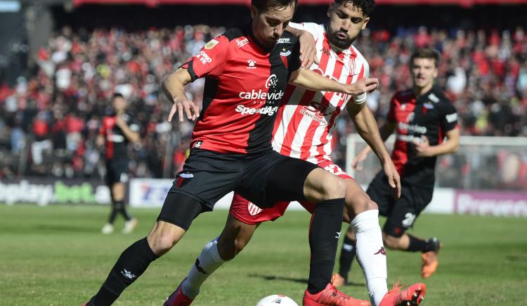 Imagen de Colón y Unión empataron en un partidazo