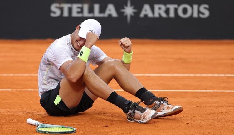 Imagen de Luciano Darderi dio el golpe y alcanzó la final del Córdoba Open