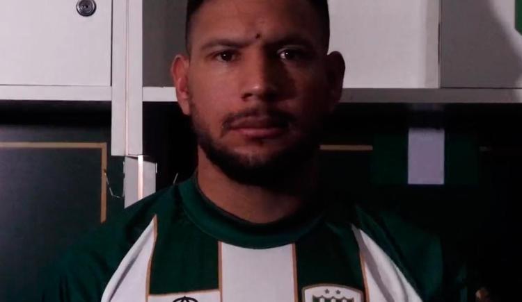 Imagen de Andrés Chavez: de los silbidos al llanto en el banco de suplentes