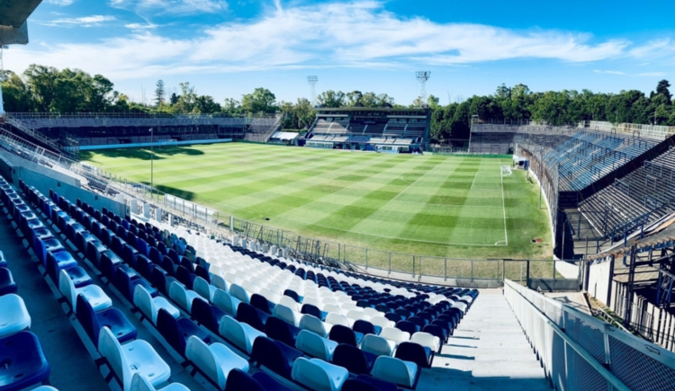 Imagen de ¿Un nuevo Bosque? Gimnasia aprobó en asamblea un proyecto para remodelar su estadio
