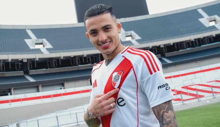 Imagen de Oficial: River le dio la bienvenida a Kevin Castaño