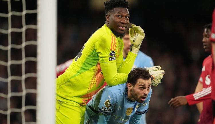 Imagen de Sin pelos en la lengua: una estrella del City destrozó a sus compañeros tras la derrota en el clásico de Manchester