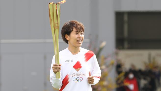 Imagen de JAPÓN: INTENTARON APAGAR LA LLAMA OLÍMPICA CON UNA PISTOLA DE AGUA