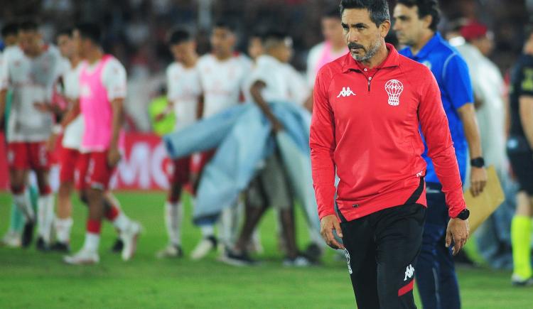 Imagen de La decisión que tomó la dirigencia de Huracán con Walter Coyette