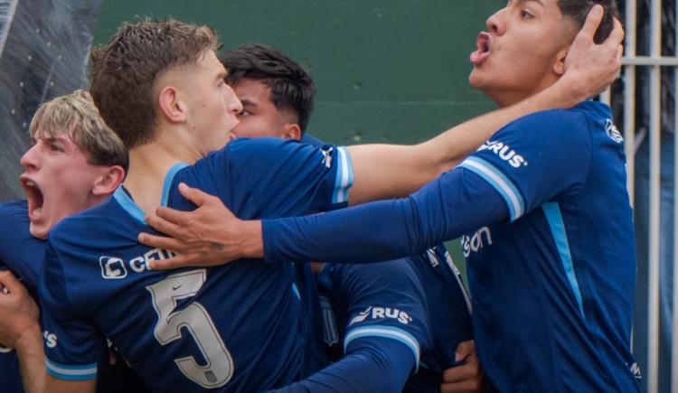 Imagen de ¡Histórico! Racing cortó la sequía y es el nuevo campeón de la Reserva tras 63 años