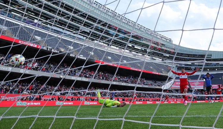 Imagen de De no creer: el increíble gol que hizo el viento en Chicago