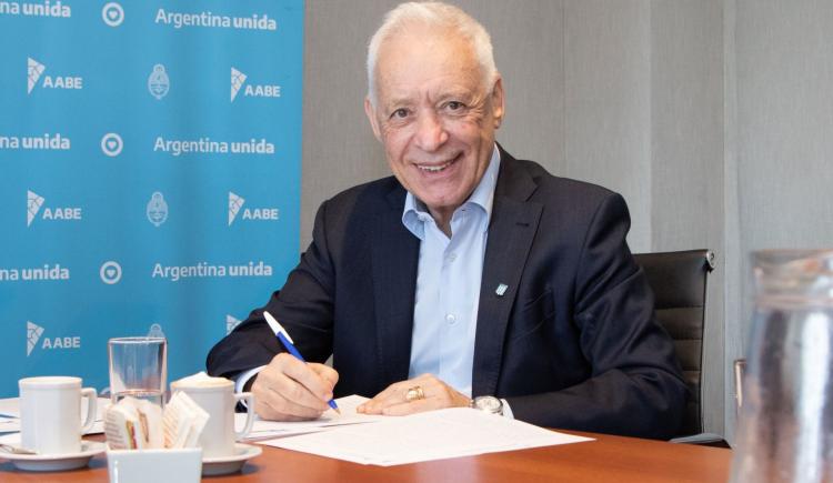 Imagen de Víctor Blanco, a fondo: la renovación de Costas, las elecciones y el futuro de Quintero