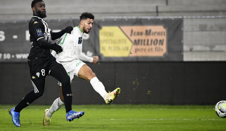 Imagen de SAINT-ETIENNE GANÓ Y SUEÑA CON SALVARSE