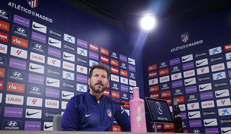 Imagen de Diego Simeone, sobre su renovación: "Lo más importante es el partido contra Celta"
