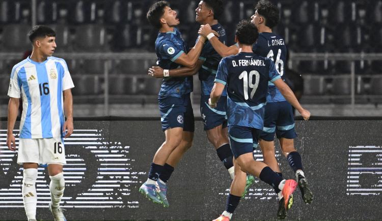 Imagen de Argentina perdió 3-2 con Paraguay y no pudo consagrarse en el Sudamericano Sub 20