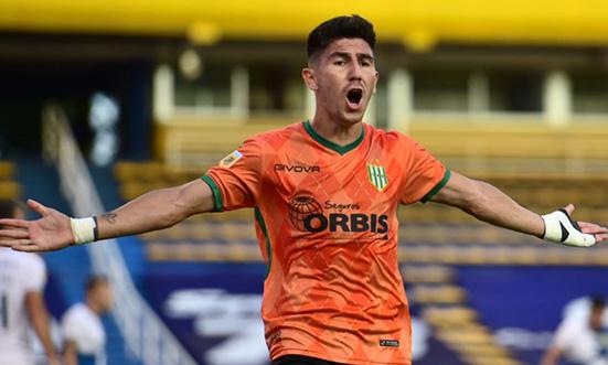 Imagen de BANFIELD DECIDIÓ SEPARAR A AGUSTÍN FONTANA