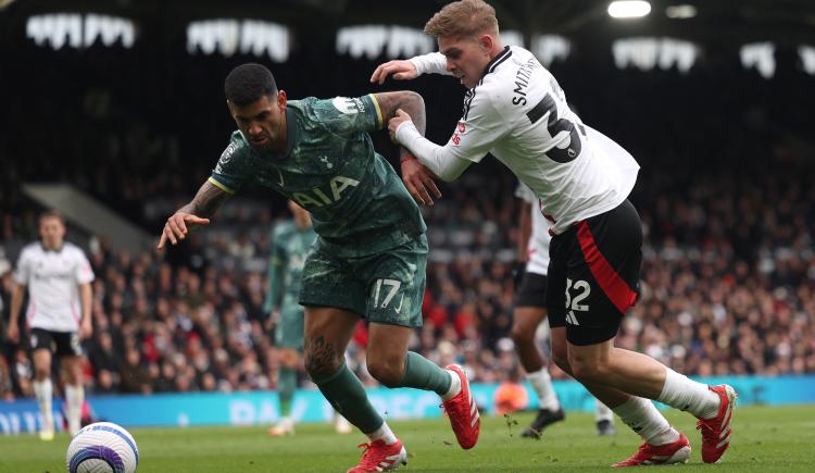 Imagen de Alarma en la Selección: Cuti Romero sintió una molestia y pidió el cambio en Tottenham
