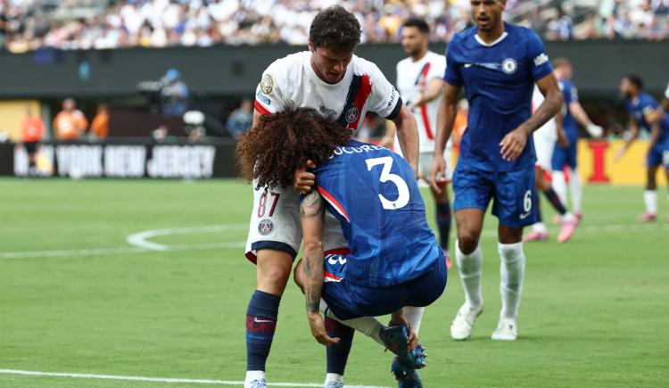 Imagen de ¡Le tiró del pelo!: la insólita expulsión ocurrida en la final del Mundial de Clubes